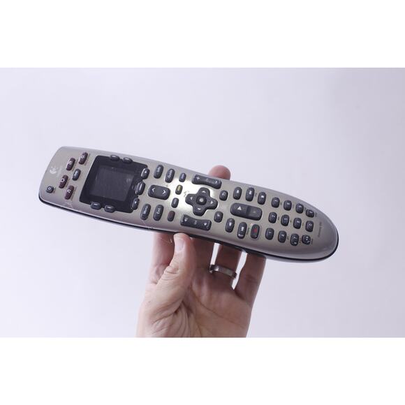 Logitech Harmony 650, Advanced Universal Remote Control, Home Entertainment - Picture 2 of 3